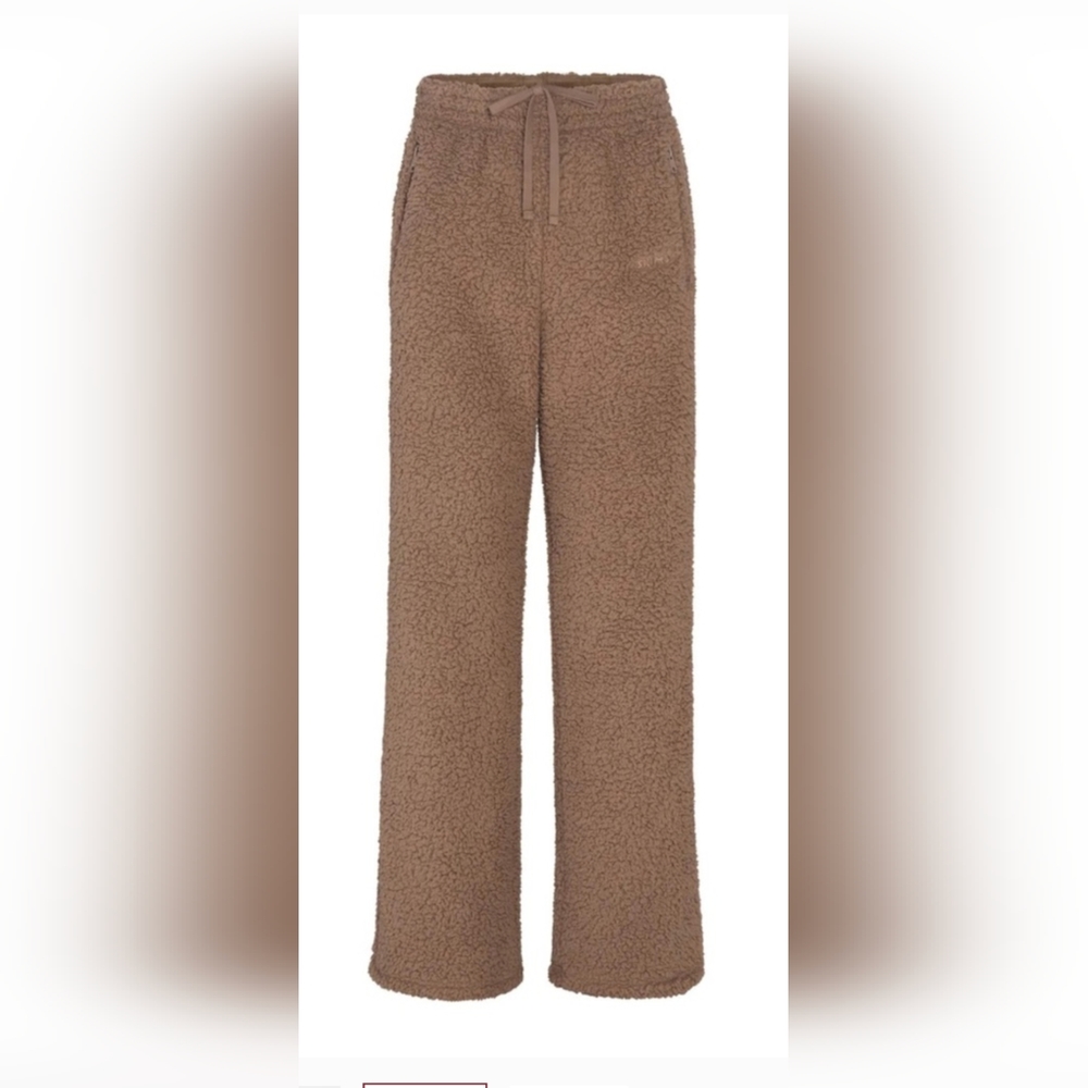 NWT skims teddy flare sweatpants